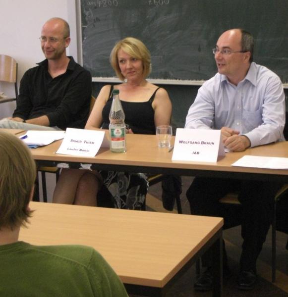 Herr Sontheimer, Frau Thiem und Herr Braun. Die ReferentInnen der Veranstaltung SoziologInnen im Beruf.